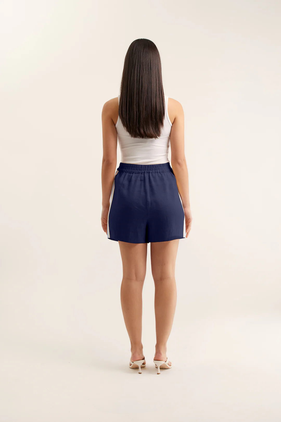 Tilly Short In Navy - Image 4