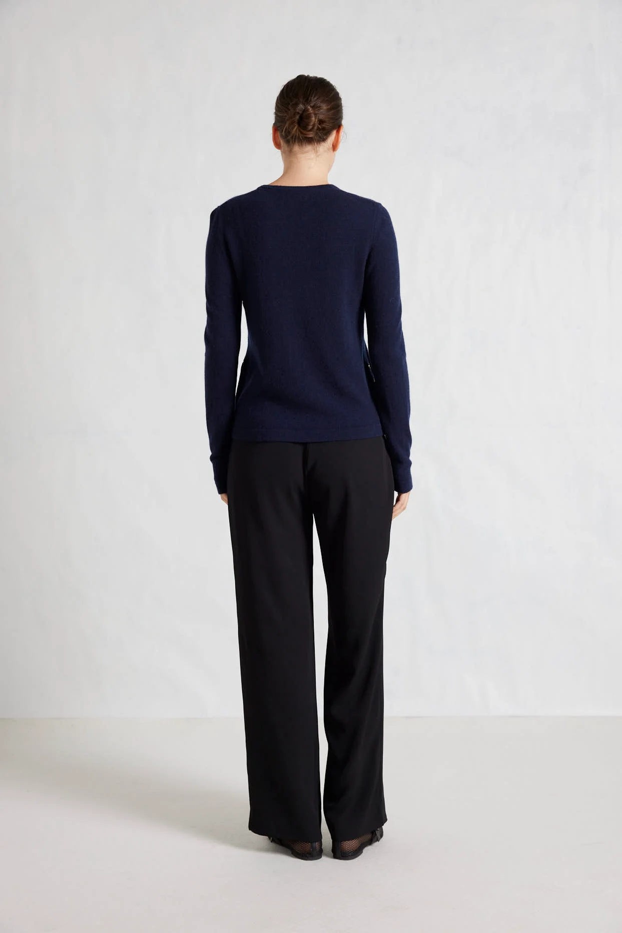 What A Stud Merino Cashmere Sweater In Midnight Navy - Image 6